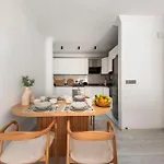 Center 2 Bedroom Calm Modern Garden Floor Flat - Yeni Dunya * بودروم
